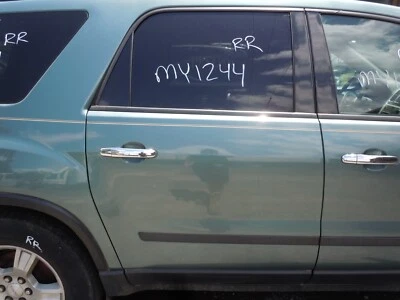 2007-2017 GMC Acadia Rear Door Assembly Passenger Right OEM U633R - Image 1 of 3