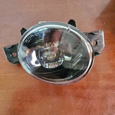 Conjunto de farol de neblina - Certificado CAPA TYC 19-6233-00-9 serve para 19-21 Nissan Altima (R) - Imagem 1 de 4