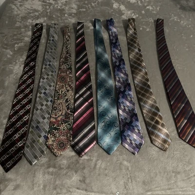 8 Van Heusen 真丝/聚酯纤维男式领带套装 — 第 1/4 张图片