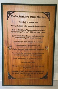 Hecho a mano 12 reglas para un matrimonio feliz colgante de pared de madera El vagón de madera REDWOOD 14,5" - Imagen 1 de 5