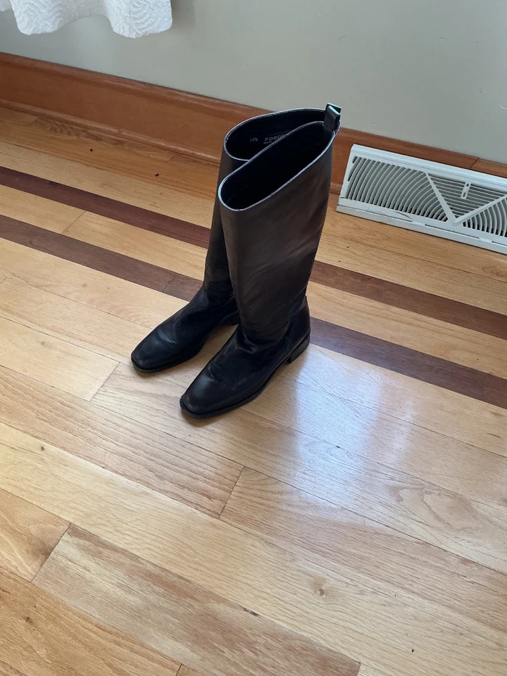 Botas de montar Bally de cuero hasta la rodilla Foto 1 de 4