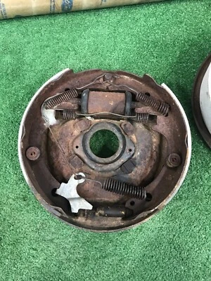 FORD 10X2-1/2 FRONT DRUM BRAKE BACKING PLATES MUSTANG TORINO COMET FAIRLANE - Image 1 of 4