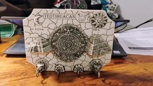 Azteken Kalender mit Pyramiden der Sonne & Mond Schlüsselanhänger - Bild 1 von 2