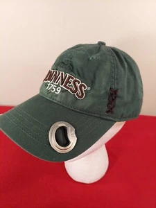 Sombrero Guinness con ala abrebotellas con tirantes verde - Imagen 1 de 14