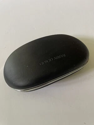 Gafas de sol Giorgio Armani Anteojos Negro Grande Estuche rígido Foto 1 de 4