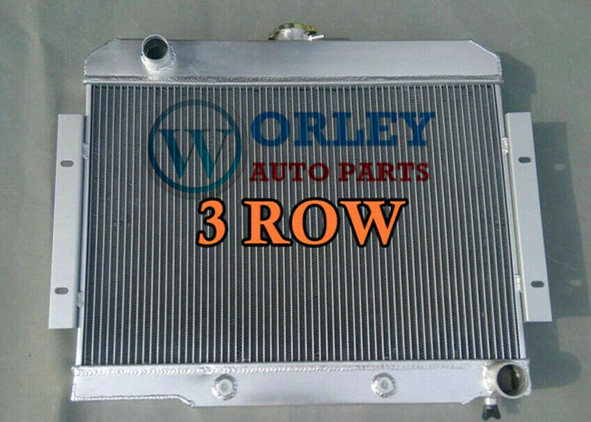 Radiador de aluminio de 3 filas para Jeep CJ5 CJ6 CJ7 Chevy conversión 350 intercambio 1972-1986 Foto 1 de 4