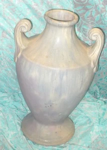 Vintage Vase Volute Shaped Handles Light Blue & Lavender Unmarked 00101010 - Picture 1 of 11