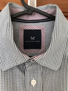 Camisa inteligente a cuadros de algodón manga larga calce clásico Crew Clothing para hombre logotipo pequeña - Imagen 1 de 12