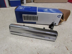 Genuine GM Handle Outside 20111713 - Foto 1 di 2