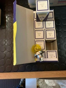 AMPOULE 6 VOLTS 45/40W P45T CE JAUNE LOT DE 10 AMPOULES - Imagen 1 de 2