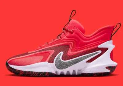 Nike Cosmic Unity 2 Red Black Gold Basketball Sneakers DH1537-601 Mens Size - Image 1 of 4