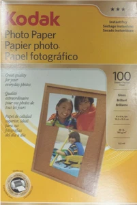 NUEVO KODAK 1743327 Papel Fotográfico Brillante 6,5 mil 4 x 6 100 Hojas - Imagen 1 de 2