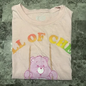 Care Bears T-Shirt Medium Blush Pink Heart Cloud Rainbow Crop Top Purple Bear - Picture 1 of 5