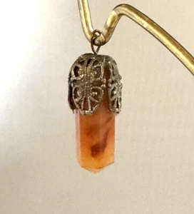Vintage Carnelian Red Orange Quartz Spear Pendant Necklace Stone Filigree - Picture 1 of 5
