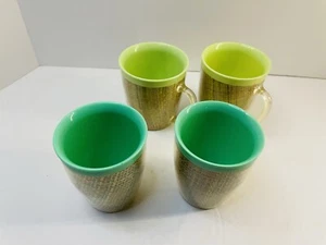 Set Of 4 Vintage Raffia Burlap Insulated Melmac Mugs Cups MCM - Picture 1 of 11