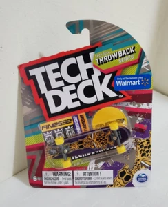 Exclusive Rare Giraffe Throwback Fingerboard Skateboard TECH DECK Collectible - Picture 1 of 4