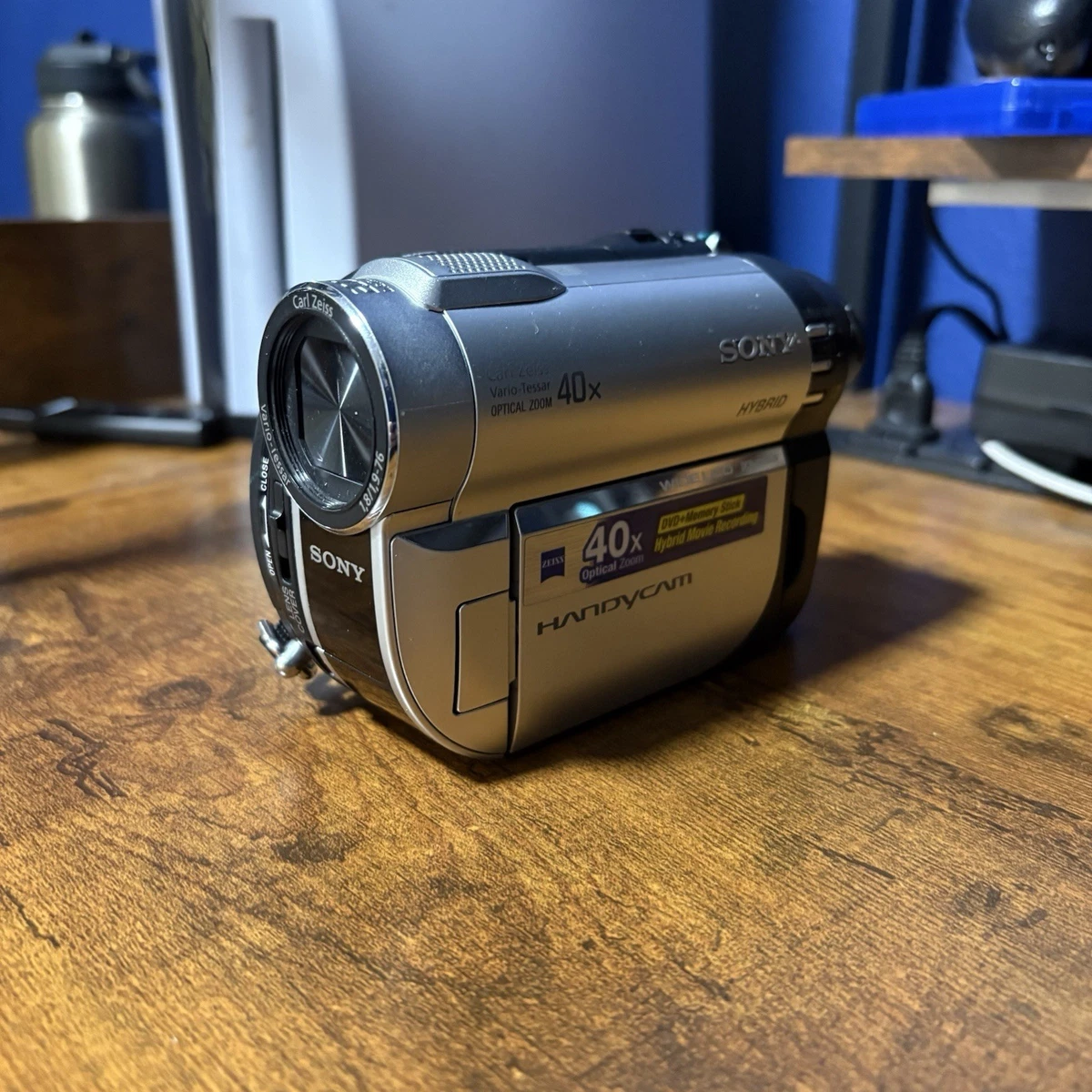 Preços baixos em DVD Sony Handycam Zoom Óptico de 40-60x para