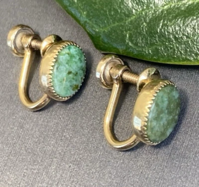 Vintage HG Green Jade Screw-Back Earrings 12K GF Estate Jewelry Pre-Owned Petite - Image 1 of 4