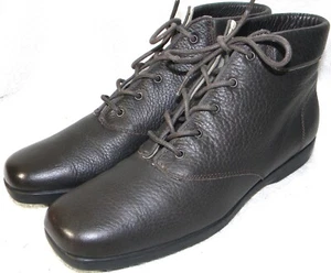 Ros Hommerson, Women's Dk Brown Leather Lace Up Ankle Boot, Retail $150, Size 9N - Bild 1 von 12