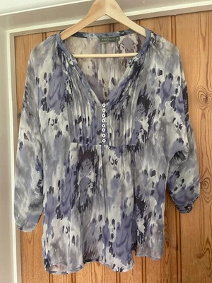 Mint Velvet purple 100% silk button front blouse with 3/4 sleeve Size 10 UsedVGC - Image 1 of 4