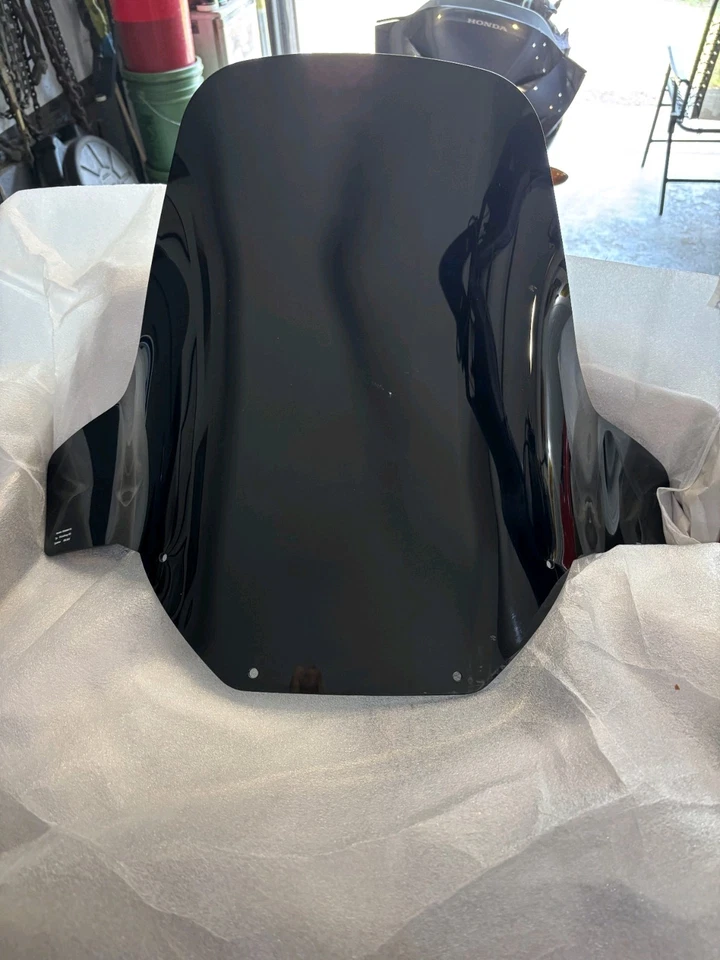 Parabrisas Puig Touring Dark Smoke Honda CTX700 2014-2017 7227N Foto 1 de 1