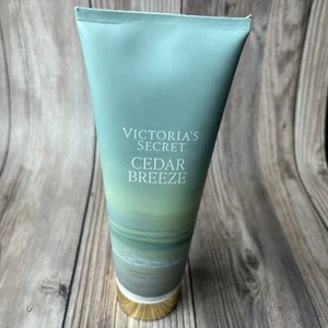 Victoria’s Secret Cedar Breeze Fragrance Lotion Size 8 Ounces Limited Edition - Picture 1 of 5