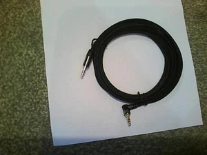 KabelDirekt Pro Series 3m 3.5mm to 3.5mm AUX Stereo Audio Cable nylon-braided - Picture 1 of 4