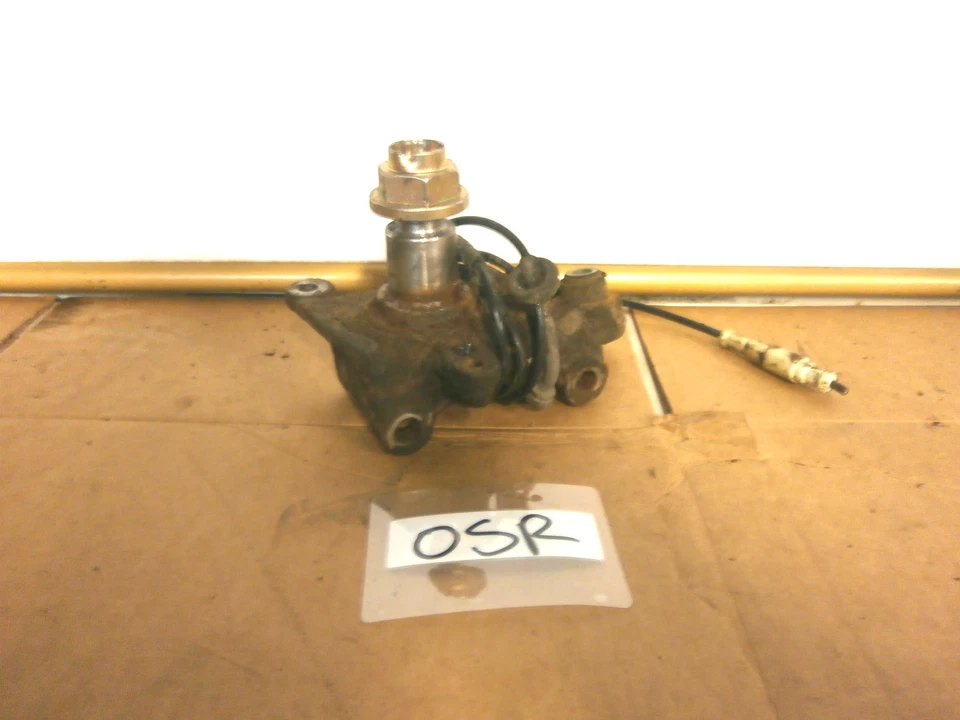 ALFA ROMEO 156 2002 OFFSIDE LADO DEL CONDUCTOR EJE TRASERO ABS Foto 1 de 1