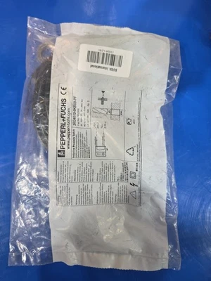 Pepperl+Fuchs 552300 Model: 3RG4013-0KB00-PF PROXIMITY SENSOR, FREE SHIPPING - Image 1 of 3