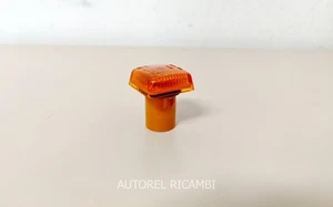 FANALINO FRECCIA LATERALE FORD FIESTA-ESCORT-ORION-SIERRA - MAZDA 121 LUCCIOLA - Foto 1 di 9