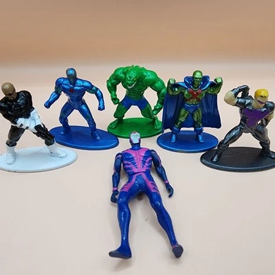 Nano Metalfigs 2" DC Comics Die Cast Lot + Archangel Figure - Image 1 of 4