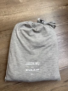 Nuevo Juego de Pijama Laurel EVA AIR x Jason Wu Business Class XL Unisex Verde y Gris - Imagen 1 de 4