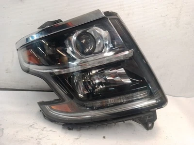 Faro derecho pasajero Chevrolet Suburban 1500 2020 12432037 Foto 1 de 4