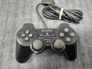Titre : Manette Sony PlayStation 2 PS2 DualShock 2 - Noire (Testée) (B) - Photo 1/4