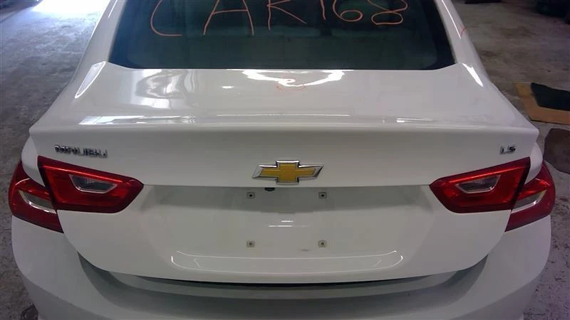 (LOCAL PICKUP ONLY) 16 17 18 19 20 21 22 23 24 MALIBU Trunk Decklid Tailgate Foto 1 de 4