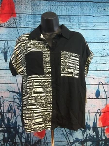 LuLaRoe Amy Black White Floral Pockets Button Front Short Sleeve Blouse NWT! XXS - Picture 1 of 6