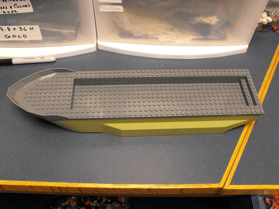 Lego Olive Green Boat Hull Unitary 51 x 12 x 6 Dot Size Brand New - Image 1 of 1