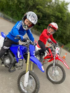 Children’s Off Road Dirt Bike Motorcycle Lesson 1 Hour Gift Voucher - Picture 1 of 7