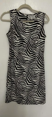 ronni nicole dress Size 6 #311 - Image 1 of 4