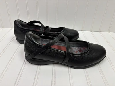 Aravon Comfort Engineered by New Balance Mary Jane Black Leather Shoes Size 11D - Image 1 of 4