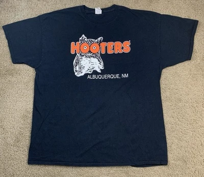 Camisa Manga Corta Fruit Of The Loom Hooters Para Hombres 2XL Albuquerque Nuevo México Foto 1 de 4