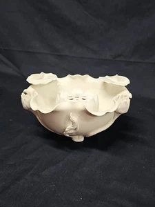 Rare Antique Chinese Dehua Blanc de Chine Lotus Bowl with Flower Frog Hong Kong - Imagen 1 de 21