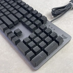 Logitech K845 Mechanical Illuminated Keyboard - Works fine *Read. - Afbeelding 1 van 8