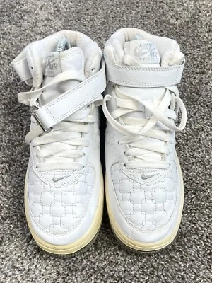 NIKE AIR FORCE 1 2006 SZ ЖЕНЩИН 8 БЕЛЫЙ/МЕТАЛЛИЧЕСКИЙ СЕРЕБРО 308915-101 РЕДКАЯ ВИНТАЖНЫЙ Y2K - Изображение 1 из 4