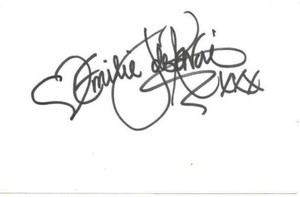 Emilie de Ravin signed 4x6 index card