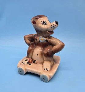 Vintage Brown Bear With Flowers Ceramic Planter - Picture 1 of 5