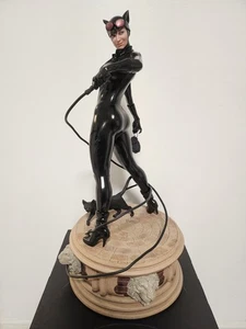 Sideshow DC Comics Exclusive Catwoman Premium Format Figure Statue 1979/ 2000 - Picture 1 of 24