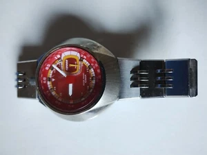 Pulsar Spoon V707-0A40,  Red Dial, Vintage - Picture 1 of 3