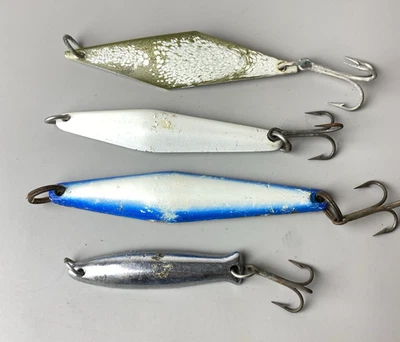 Vintage  Hacker Surface Iron Fishing Jigs Hook -Up Senior - Image 1 of 4