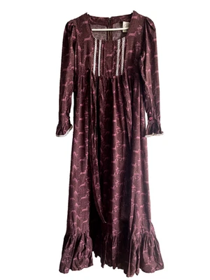 Vestido De Colección Años 70 Laura Ashley Borgoña Manga Larga Estampado Escena de Caza LEER DESC Foto 1 de 4